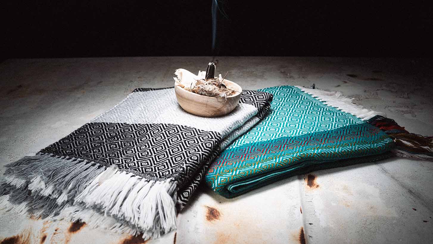 Peruvian Alpaca Throw Blankets